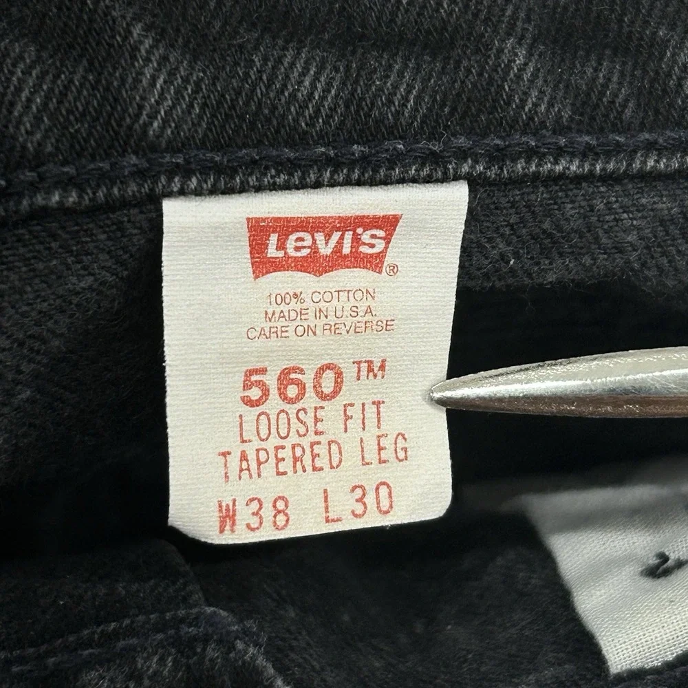 Levis Vintage Loose Fit Jeans Men Size 38x30 Black Denim Cotton USA Y2K 90's